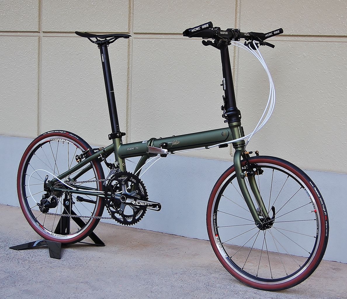 DAHON:オーソライズドディーラー限定モデル Speed Falco