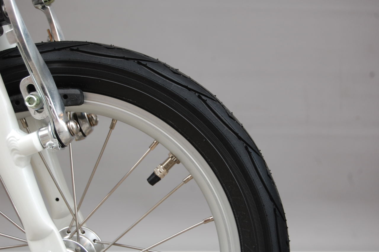 美品　廃盤DAHON Dove i3 内装3段ギア　輪行14インチ折りたたみ DAHON:DOVE i3入荷しました。 : カルマックス タジマ -自転車屋