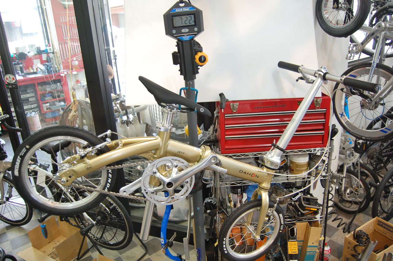 DAHON 史上、最小最軽量 Dove Plus その4 【橋輪Blog】 : 橋輪 DAHON 史上、最小最軽量 Dove Plus その4 【橋輪Blog】 : 橋輪