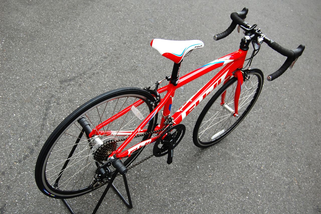FUJI ACE650 レッド ロードバイク ジュニア　愛知県　直接取引希望 FUJI ACE650 レッド ロードバイク ジュニア 愛知県 直接取引希望