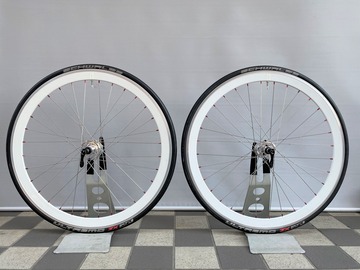 フロント700cホワイト完組ホイールリム幅33mm 2adec4de-s.jpg