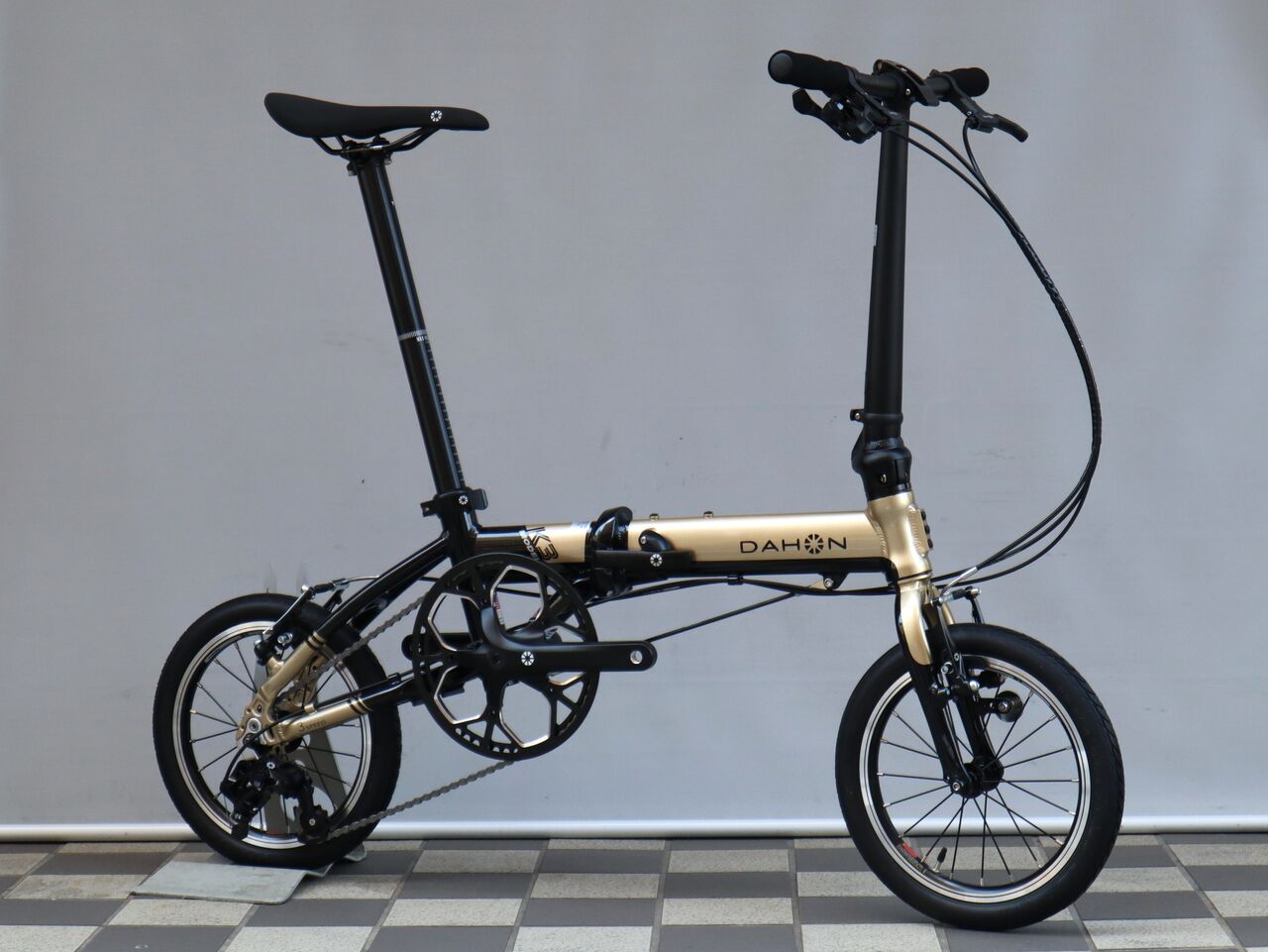 2022 DAHON K3 シャンパン入荷!【橋輪Blog】 : 橋輪 2022 DAHON K3 シャンパン入荷!【橋輪Blog】 : 橋輪