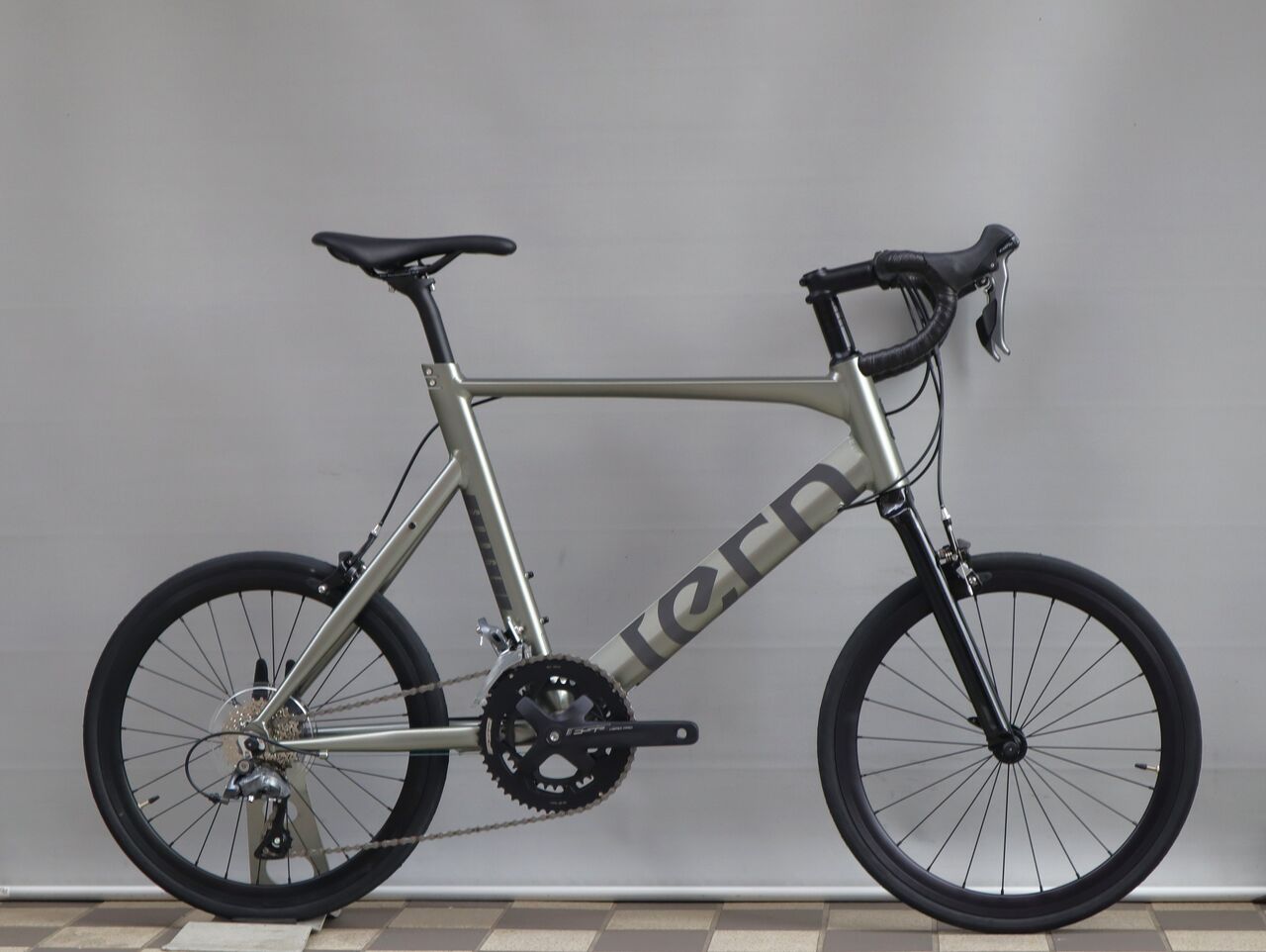 2024 tern SURGE NEW カラー！【橋輪Blog】 : 橋輪