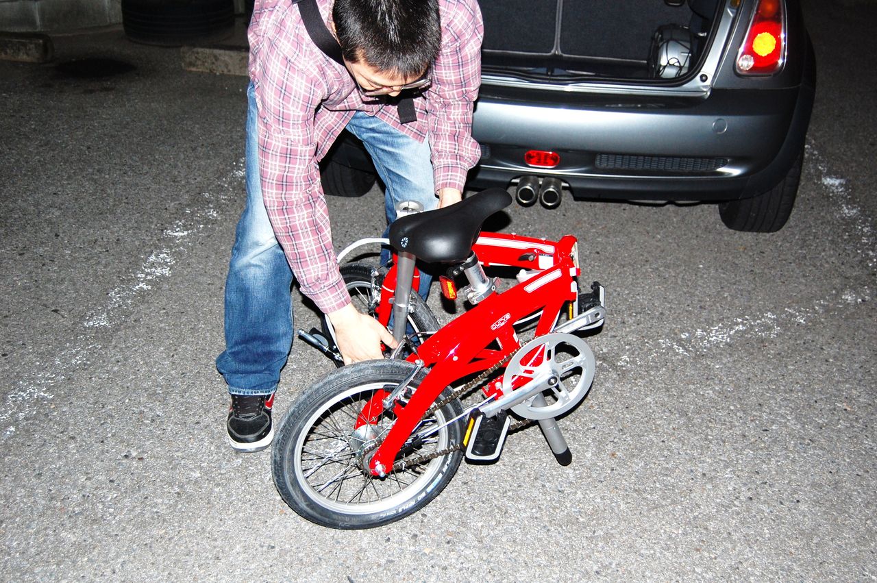 DAHON を積んで出かけよう」Curve D3 は、COOPER S に積めるか DAHON を積んで出かけよう」Curve D3 は、COOPER S に積めるか