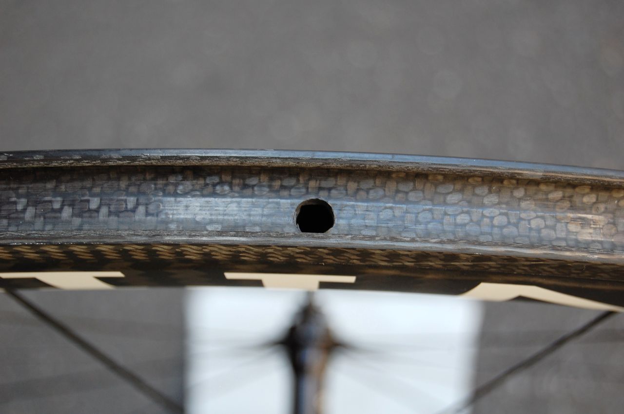 ゼンティス カーボンホイール ◇◇訳アリ ゼンティス XENTIS スクワッド SQUAD4.2 SL カーボン