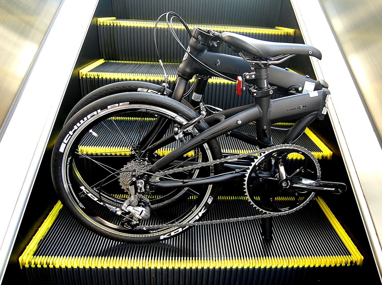 2013年、NEWフレームを引っさげてデビューしたライトウエイトスポーツ