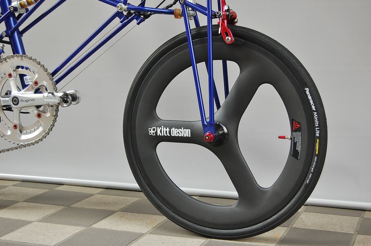 Kitt Custom Carbon Tri-Spoke Wheel 一番乗り!【橋輪Blog】 : 橋輪 Kitt Custom Carbon Tri-Spoke Wheel 一番乗り!【橋輪Blog】 : 橋輪