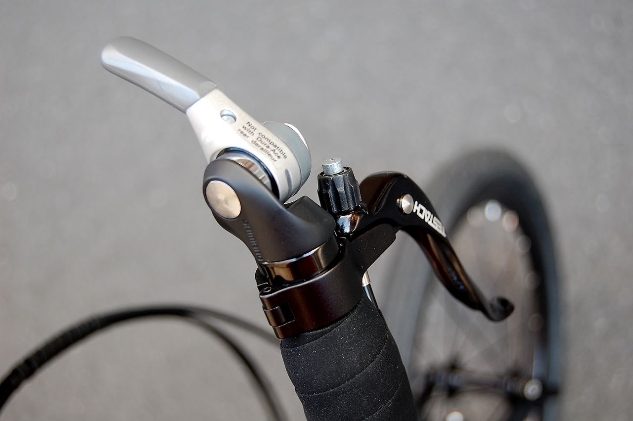 意外になかった DAHON Horize にブルホーンバー 【橋輪Blog 意外になかった DAHON Horize にブルホーンバー 【橋輪Blog