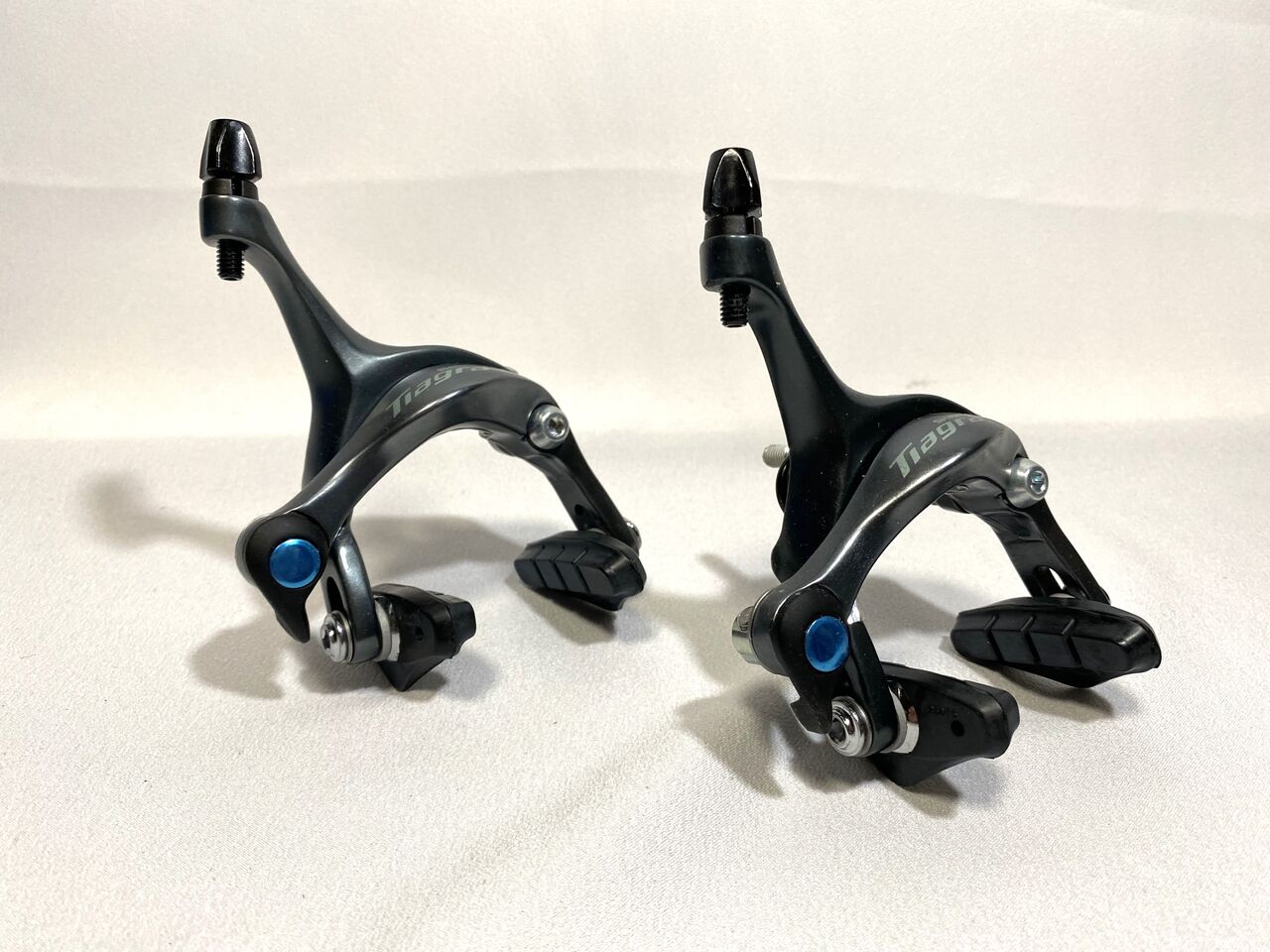 SHIMANOシマノ 105 前後キャリパーブレーキ シマノ SHIMANO TOURNEY