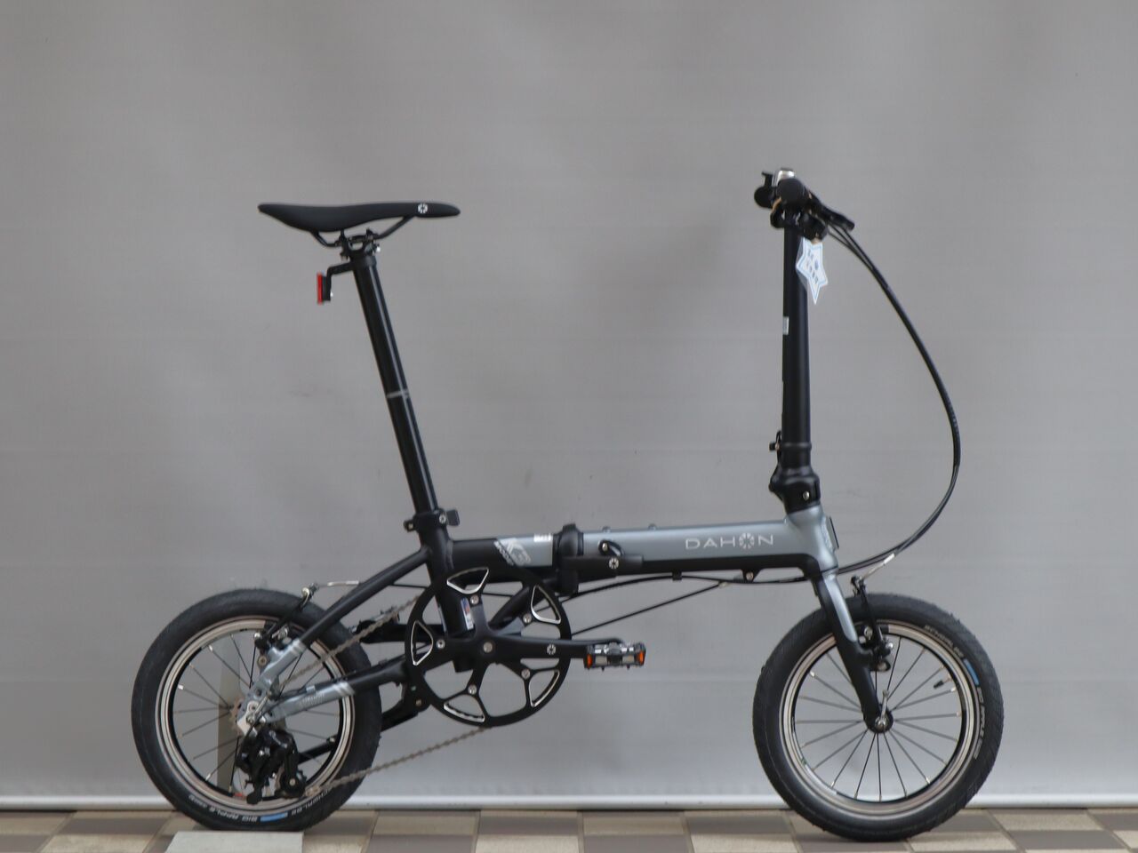 ガンメタ　DAHON Ｋ３　極上車です DAHON K3