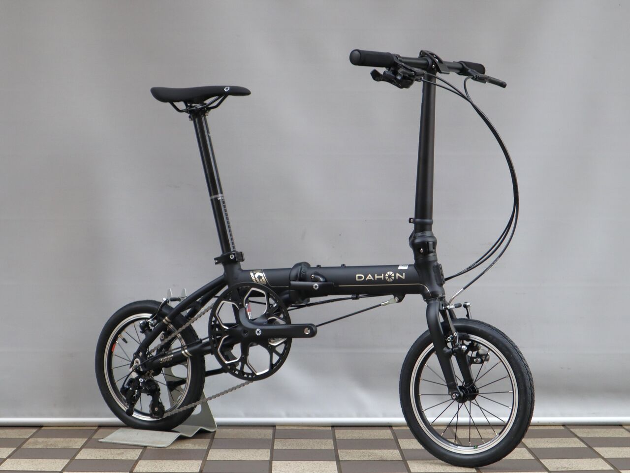 ダホン/ダブプラス2023限定品ブラック 2023 DAHON Dove Plus 限定モデル【橋輪Blog】 : 橋輪