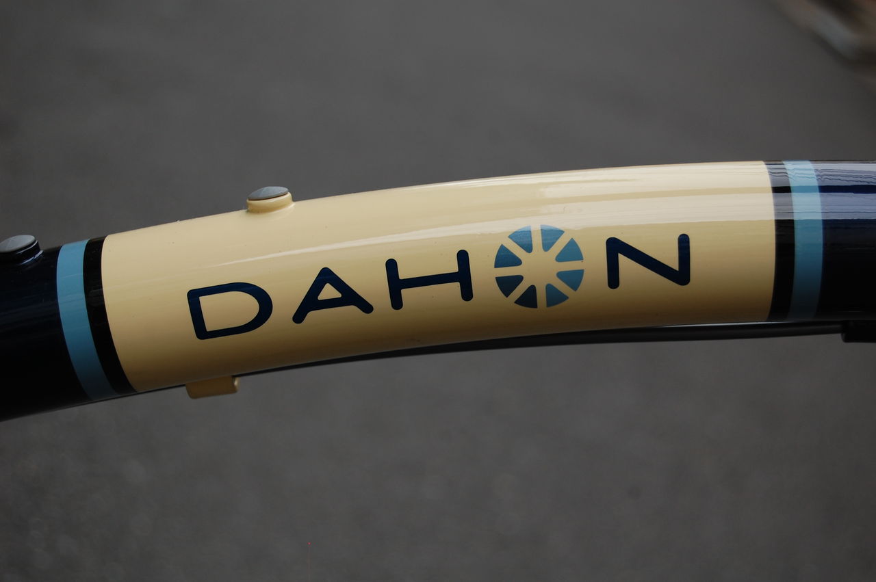 DAHON 入荷 : 橋輪