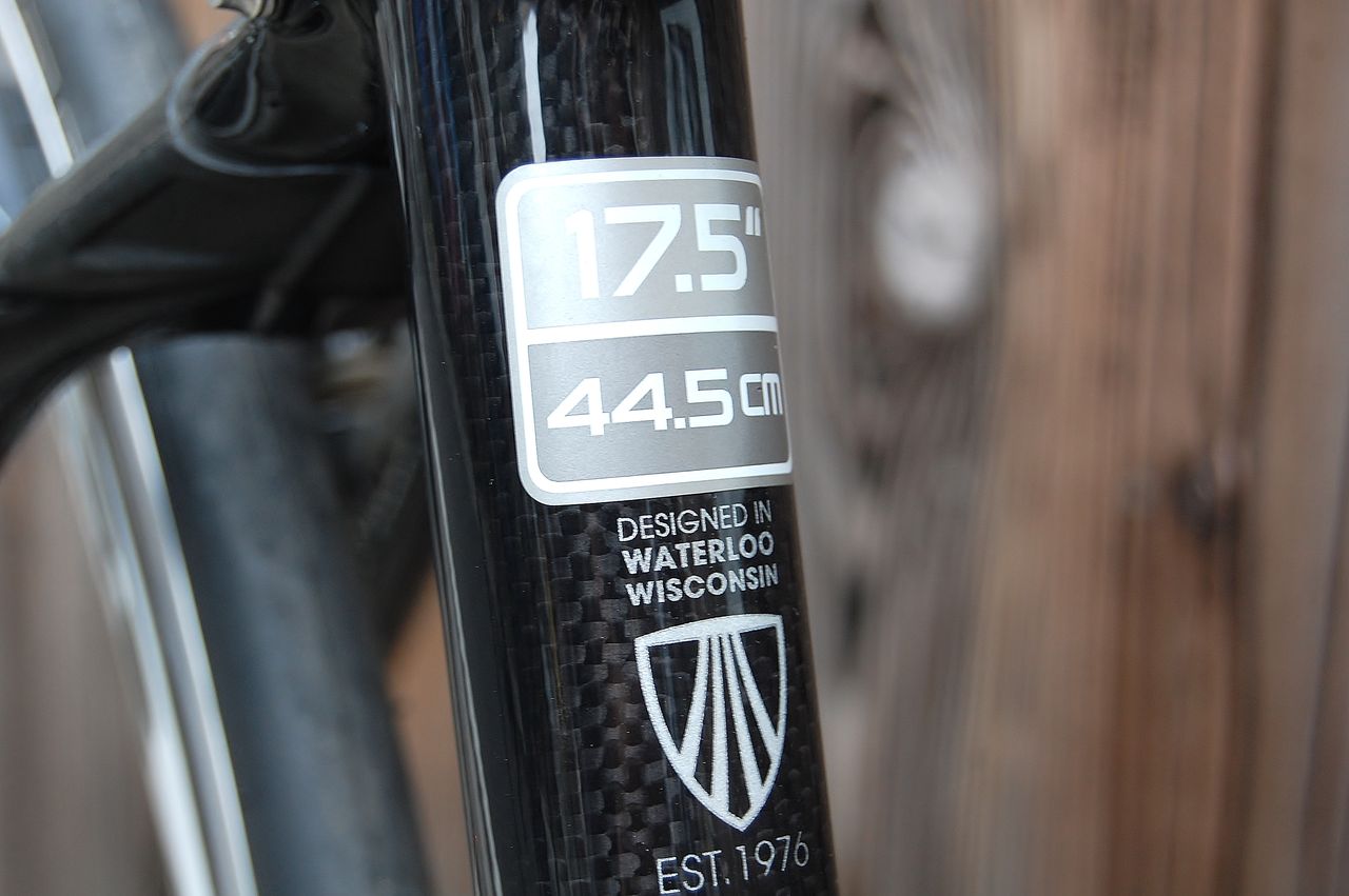 オッサン”のガレージセール 2011 TREK 7.9 FX 【橋輪Blog】 : 橋輪