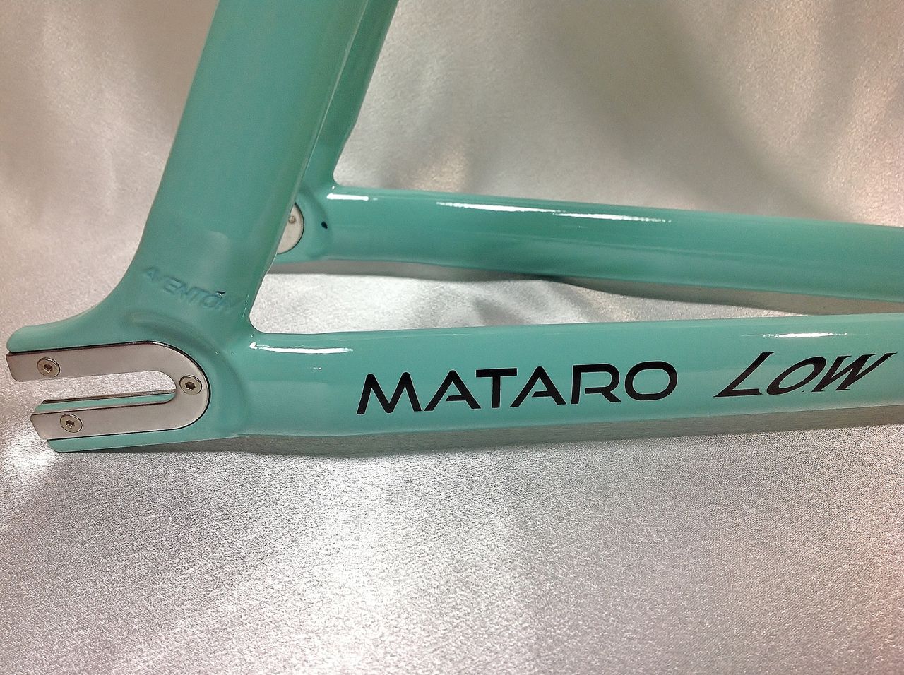 AVENTON BIKES 取扱い開始！【橋輪Blog】 : 橋輪