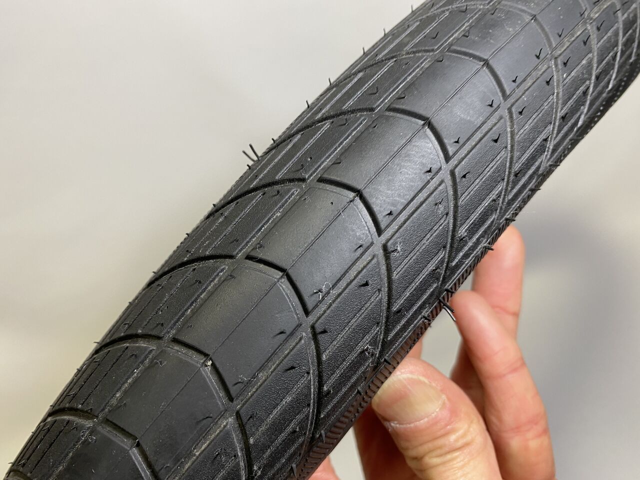 オッサン”のガレージセール SCHWALBE BIG APPLE PLUS【橋輪Blog オッサン”のガレージセール SCHWALBE BIG APPLE PLUS【橋輪Blog
