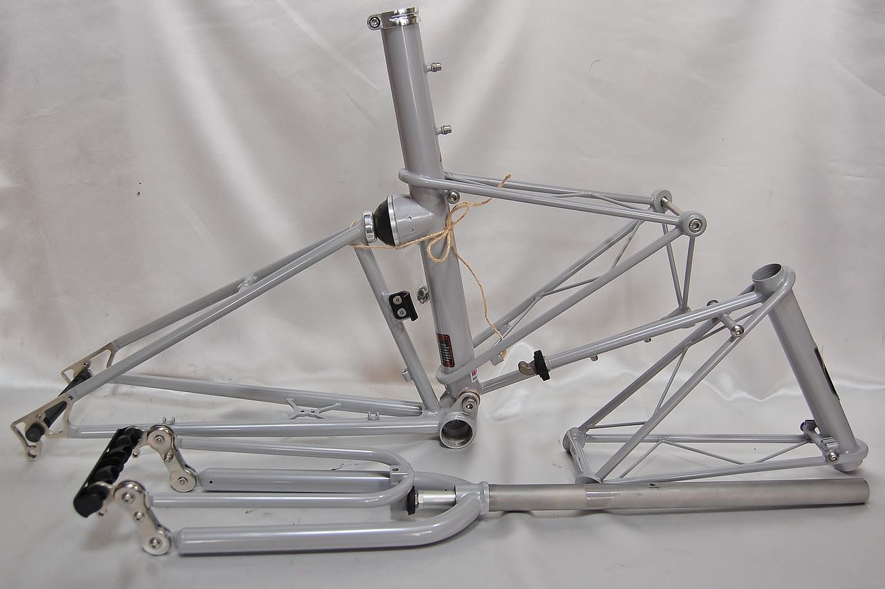 Moulton SST-22 フレームセット その3 【橋輪Blog】 : 橋輪 Moulton SST-22 フレームセット その3 【橋輪Blog】 : 橋輪