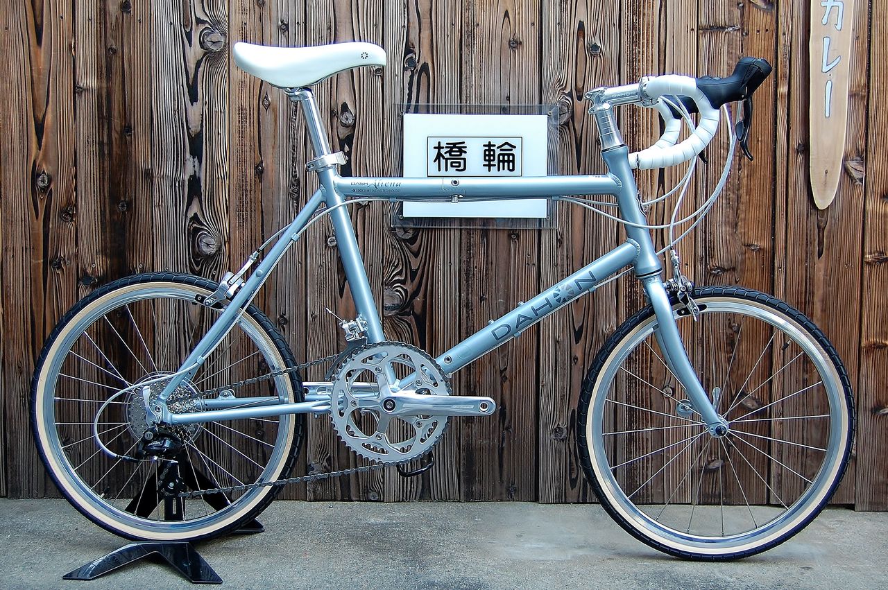 DAHON DASH Altena 2015 M オリーヴ DAHON DASH Altena 2015 M オリーヴ