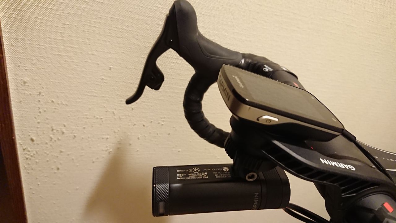 最近はやりのスマートライト：Garmin Varia UT800+【橋輪blog