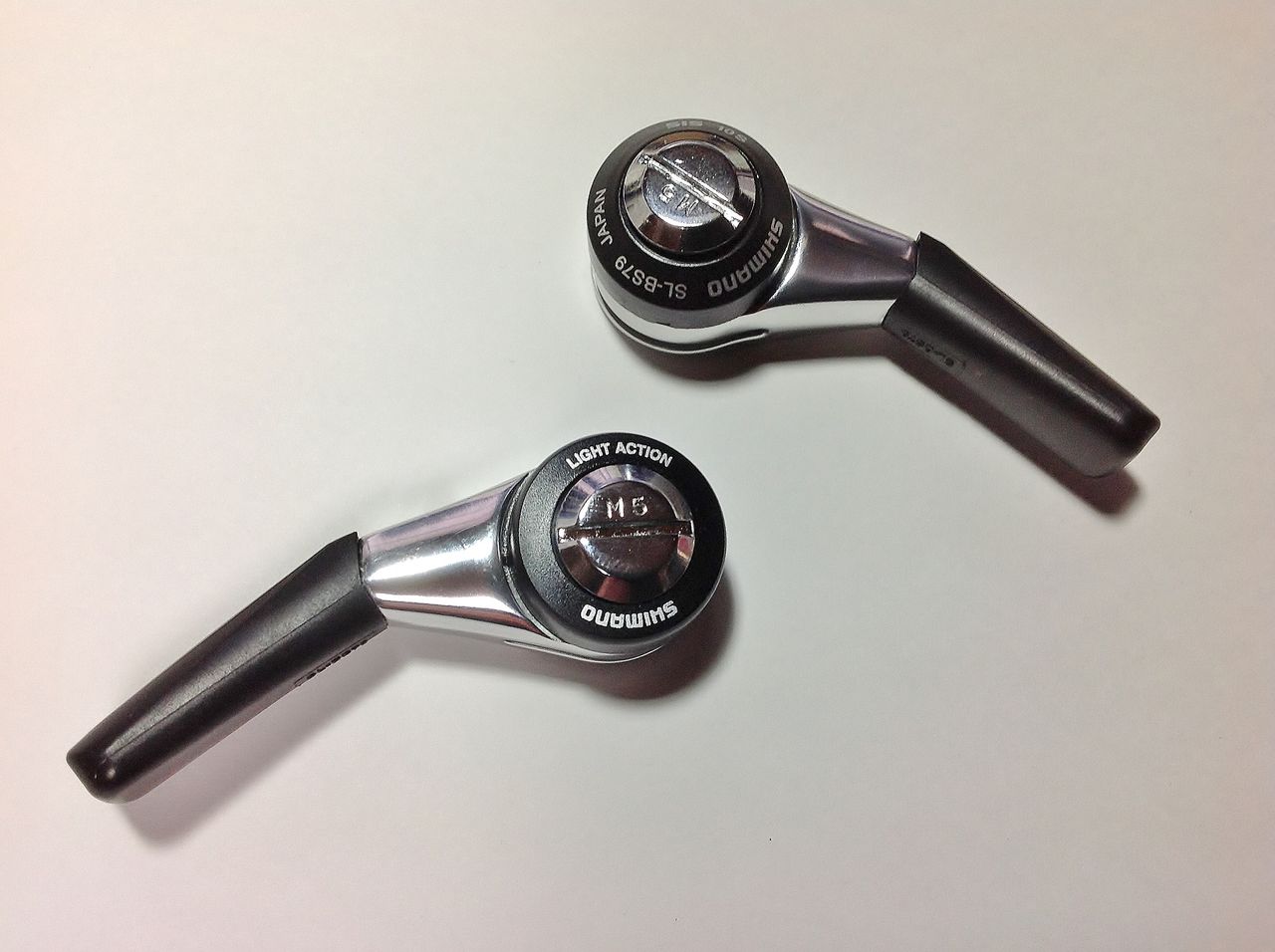 シマノ11s用フラットバーシフター(未使用)SL-RS700 2×11s フラットバー シフター シマノ11s用フラットバーシフター 未使用 SL