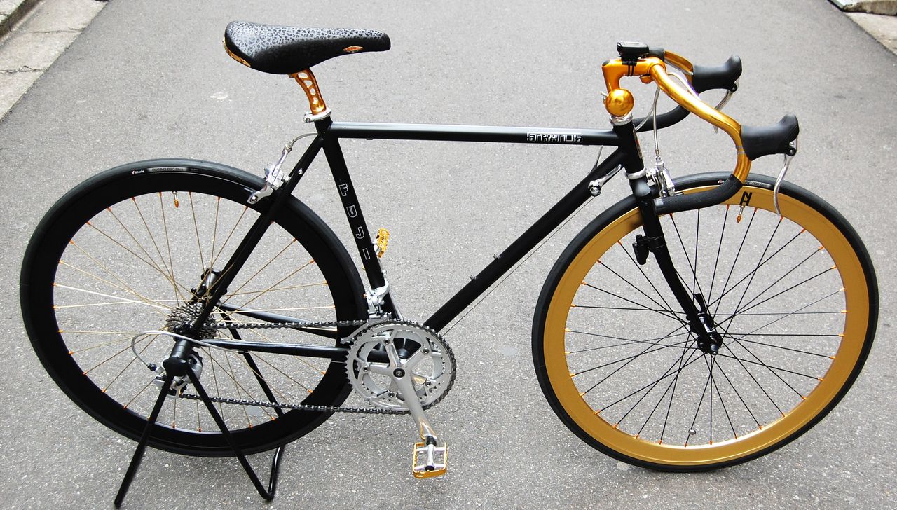 カスタムギャラリーSTRATOS R 【橋輪Blog】 : 橋輪