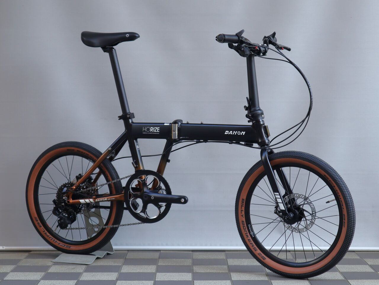 激安超特価 最大80%オフ  DAHON 橋輪 : 限定カラーを早くもカスタム【橋輪Blog】 Disc Horize 自転車本体
