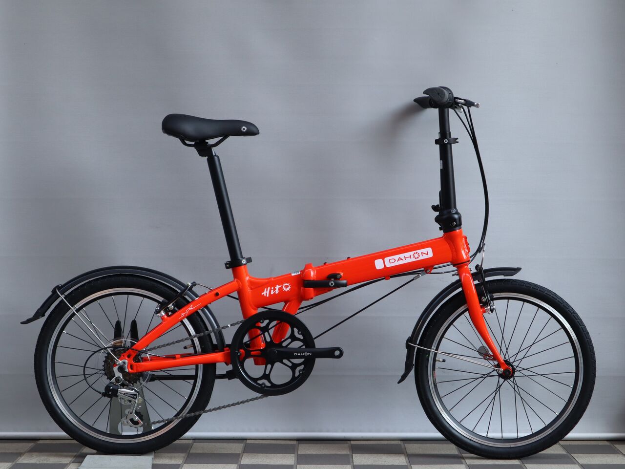 極美品 ダホン ヒット DAHON HIT D6 折りたたみ自転車 ミニベロ HIT D6