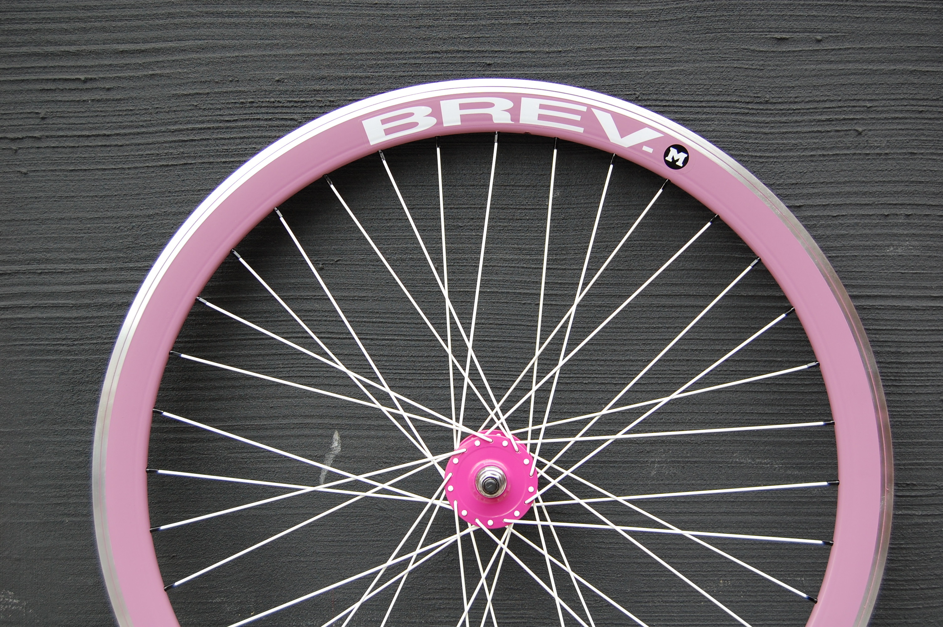 BREV.M 「ブレーブ」 ホイール 2222061100018 BREV.M FIXIE ピスト ホイールセット入荷！ | Climb cycle sports