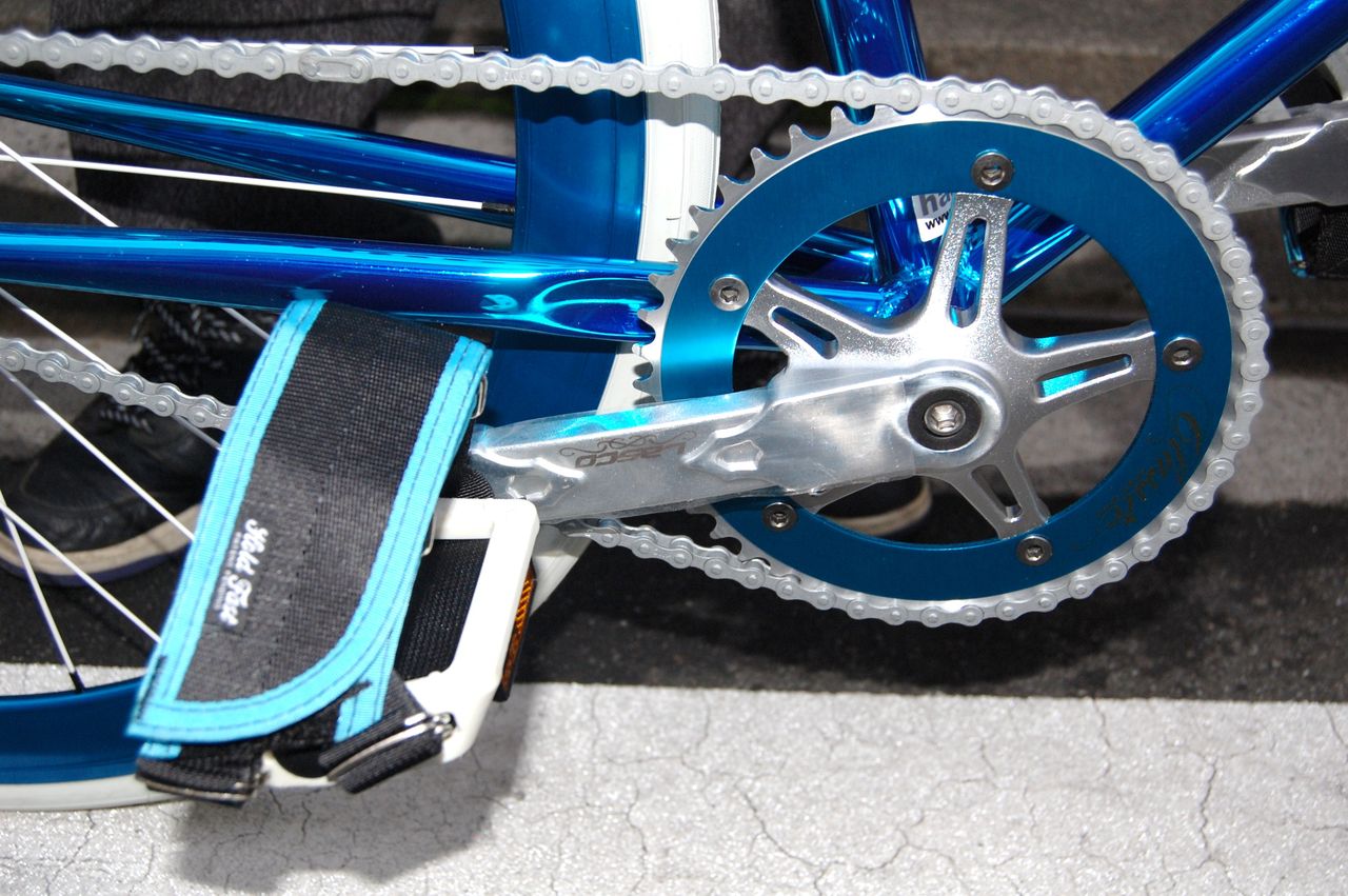 ピストバイクをプレゼント : 橋輪