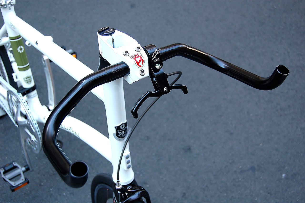 Nitto ブルホーンバー/ステム120mm /ブレーキレバー