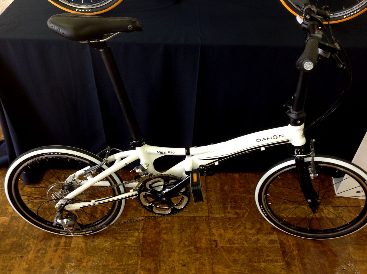 DAHON Visc.P20（2013モデル）カスタム多数【神奈川県在住の方のみ】