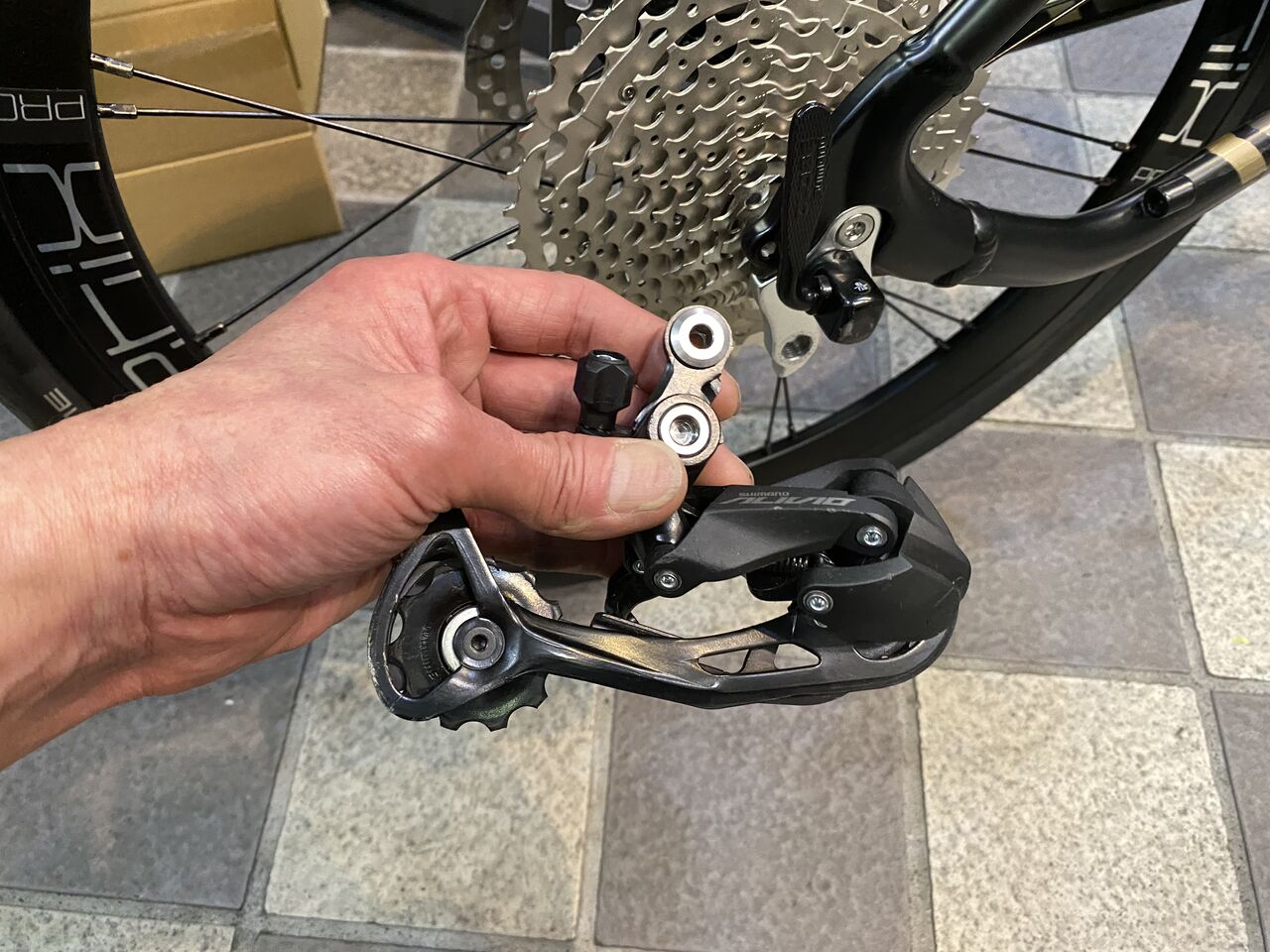 STIレバー 左右セット シマノ GRX RX600 11speed ディスク用 STIレバー