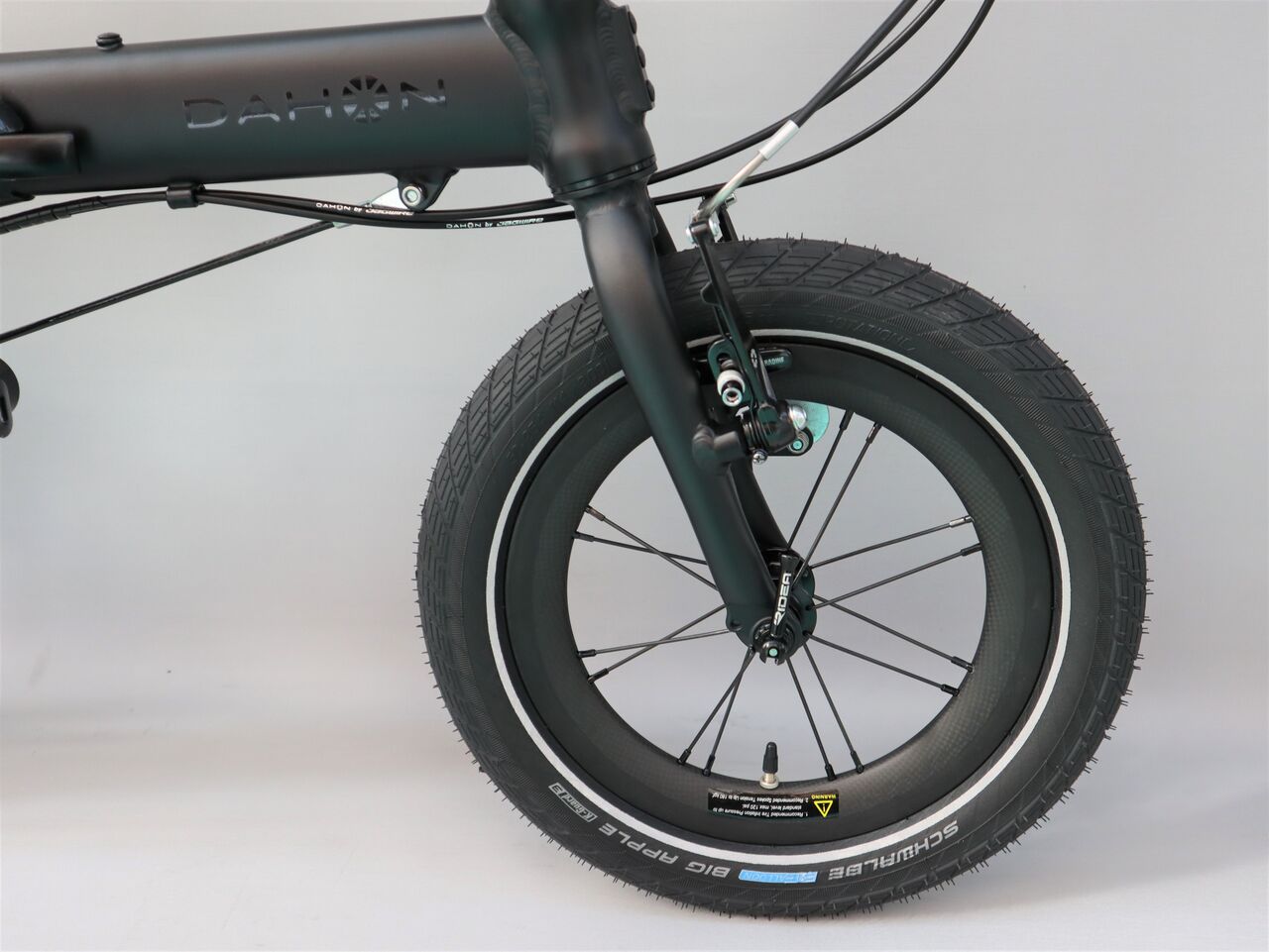 DAHON Carbon Wheel K3 に BIG APPLE を【橋輪Blog】 : 橋輪