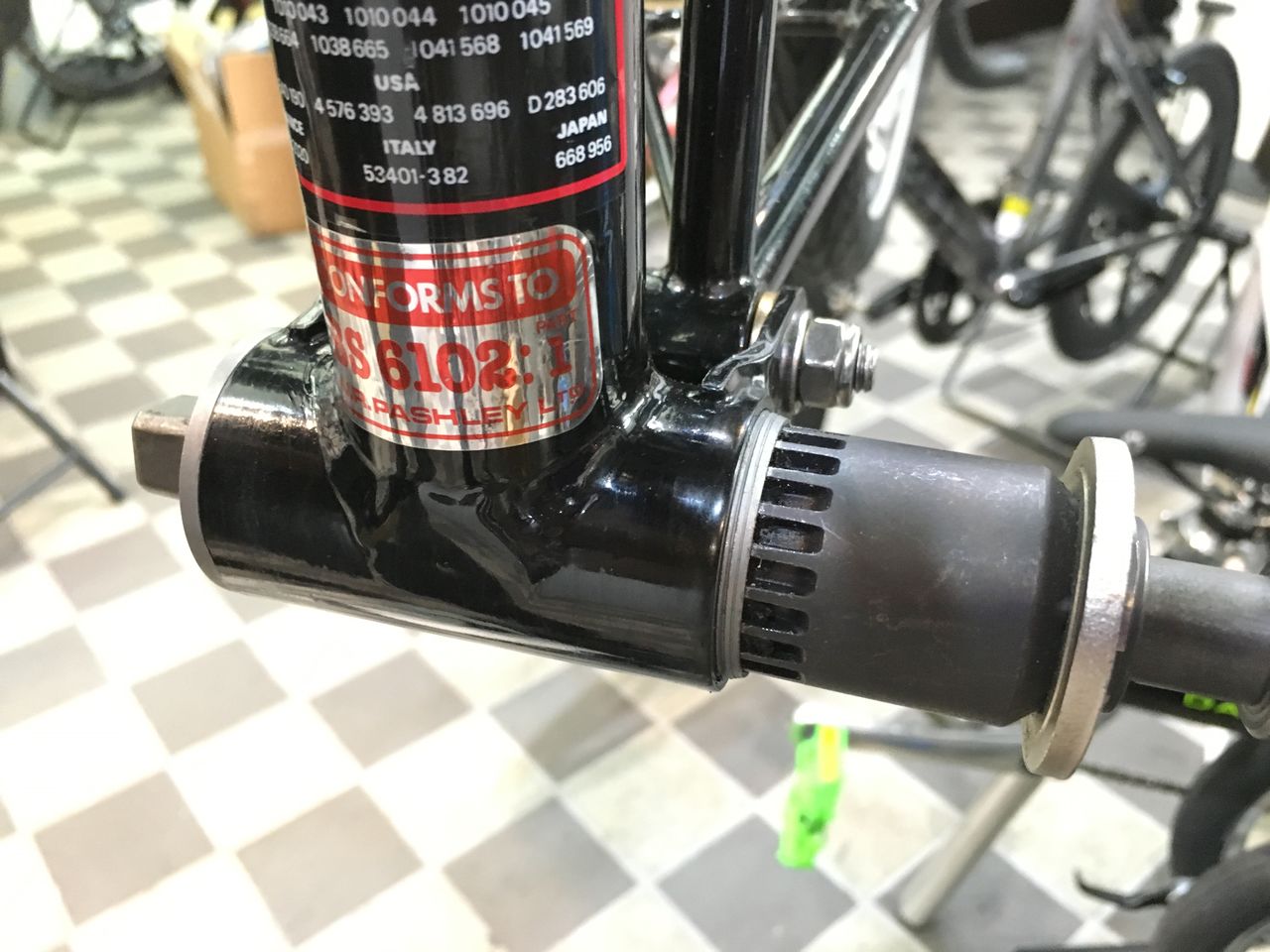 アレックス　モールトン　レザーフレームカバー アレックス モールトン レザーフレームカバー アレックス モールトン