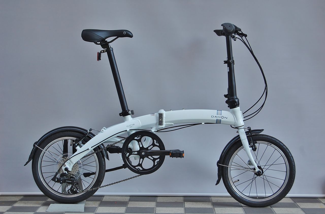 avelo Bicycle shop | アヴェロ バイシクル ショップ 浦和
