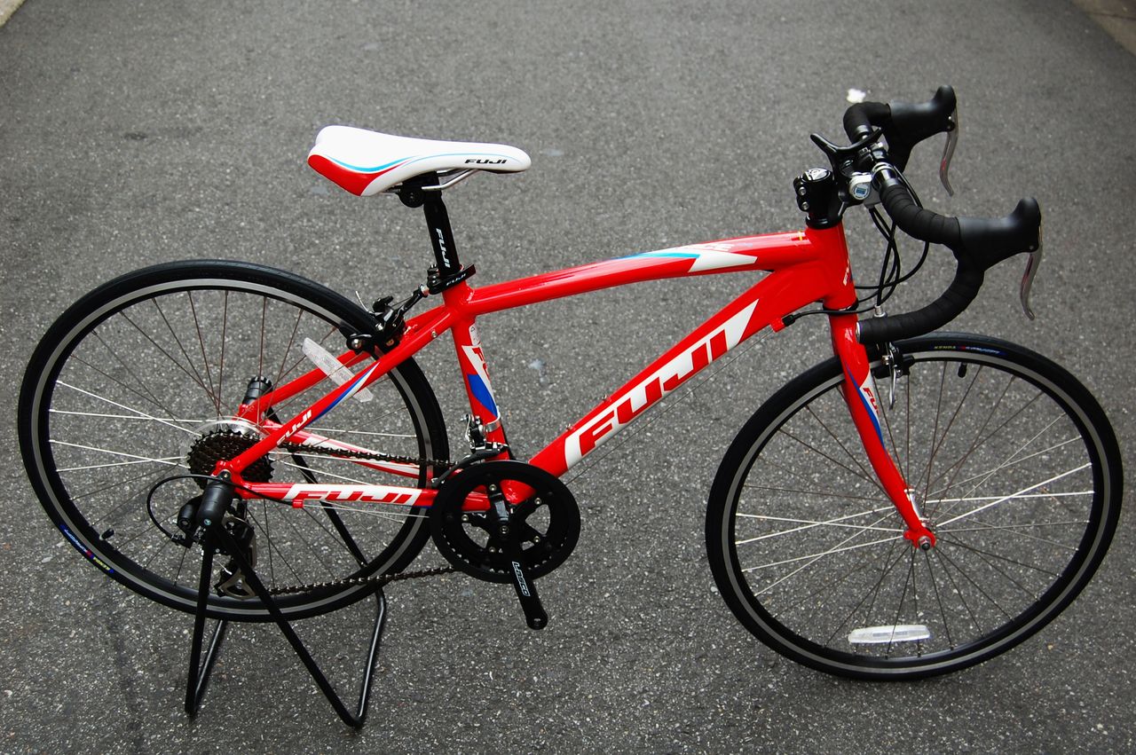 FUJI 子どもロードレーサー三兄弟 : 橋輪 FUJI 子どもロードレーサー三兄弟 : 橋輪