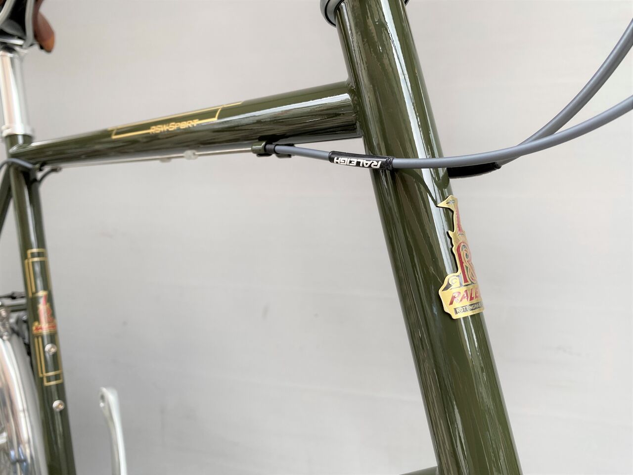 RALEIGH RSS RSW Sport ミスルトーカーキ入荷！【橋輪Blog】 : 橋輪