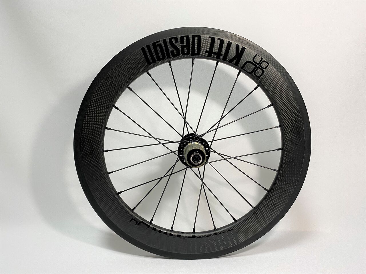 パーツ Kitt design CarbonTri-spoke F-Wheel ターン 【アウトレット】Kitt design CarbonTri-spoke F-Wheel