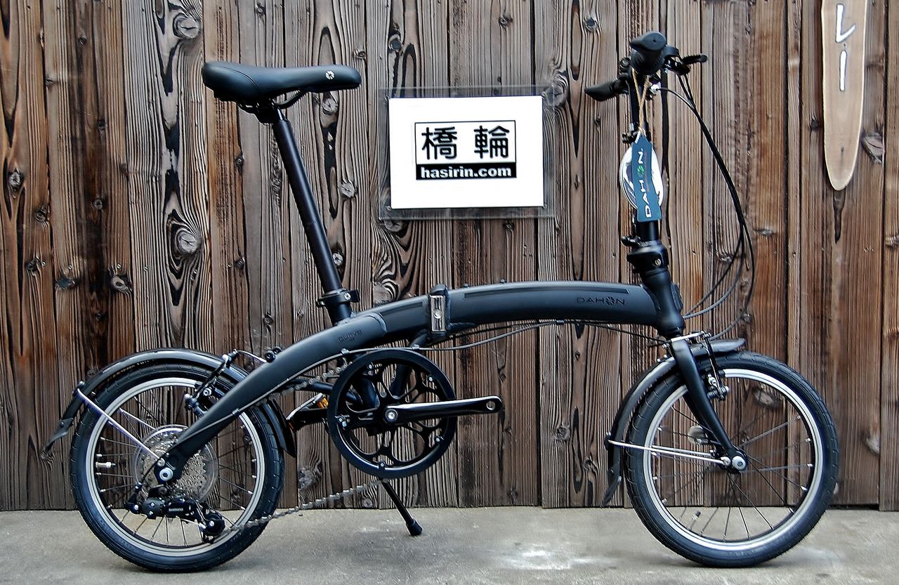 DAHON Curve D7 2015年モデル 折りたたみ自転車 引き取り限定 DAHON Curve D7 2015年モデル 折りたたみ自転車 引き取り限定