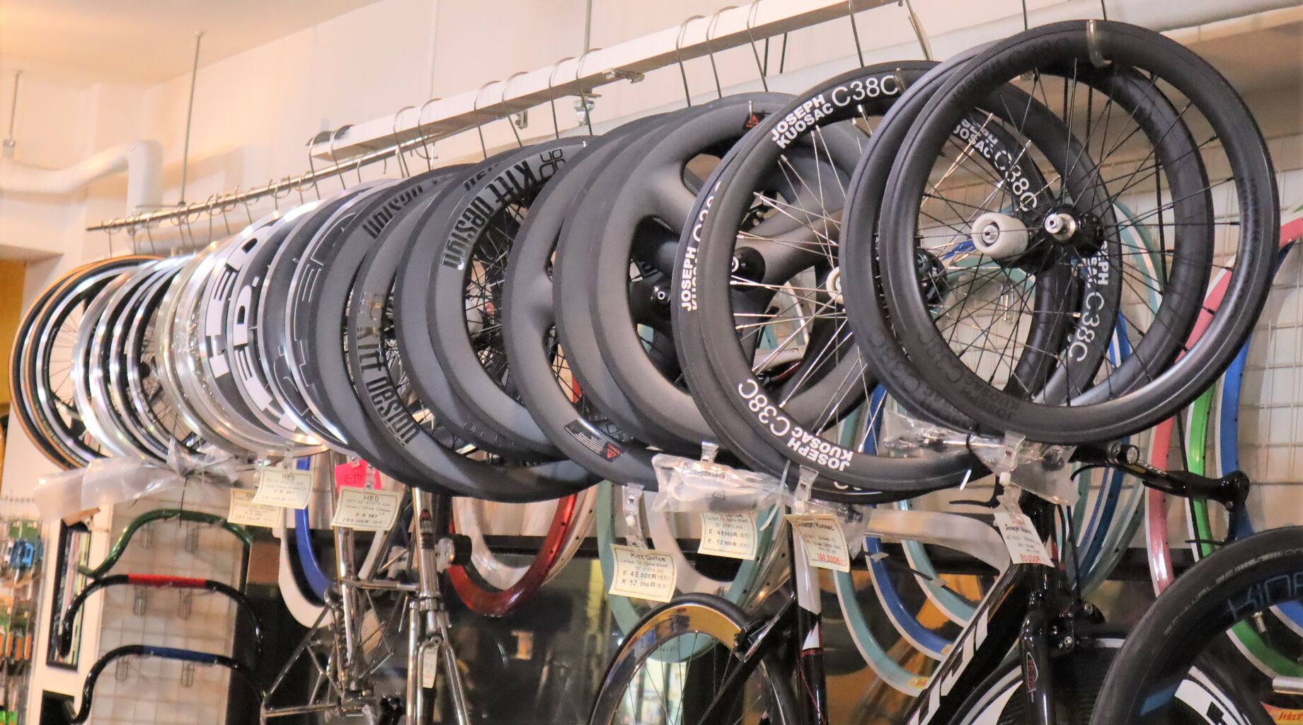 Kitt design Carbon Wheel 【橋輪Blog】 : 橋輪 Kitt design Carbon Wheel 【橋輪Blog】 : 橋輪