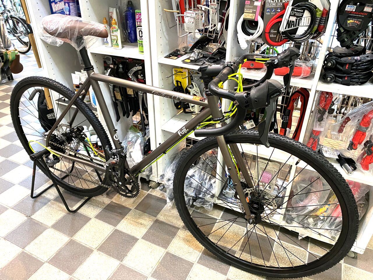 2022 FUJI FEATHER CX＋ スレート入荷！のはずでしたが【橋輪