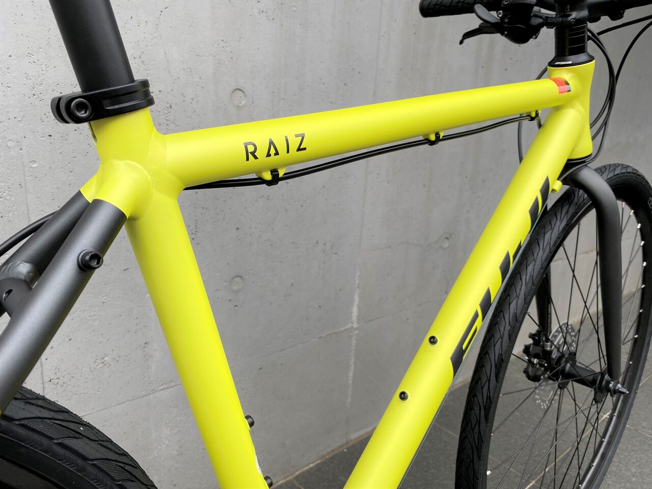 Fuji ロードバイク 黒/黄 Fuji ロードバイク 黒/黄 Fuji ロードバイク 黒/黄