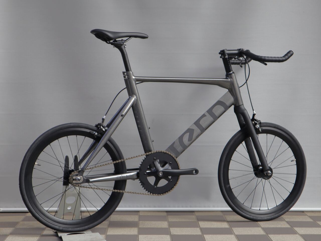 2024 tern SURGE UNO リミテットカラー入荷！【橋輪Blog】 : 橋輪