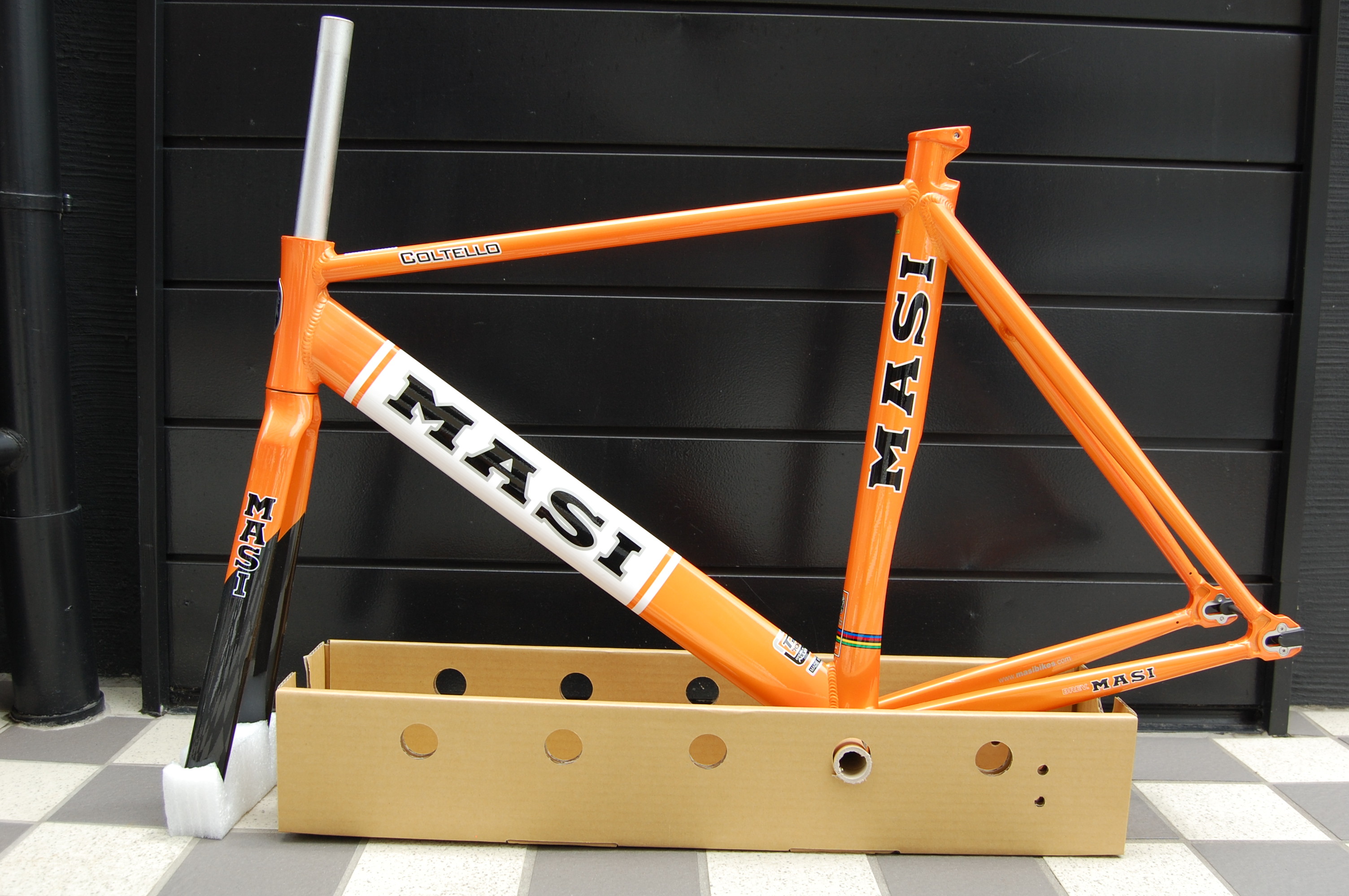 MASI COLTELLO CUSTOM ピスト 完成車 HED3 マジー 緑 - メルカリ