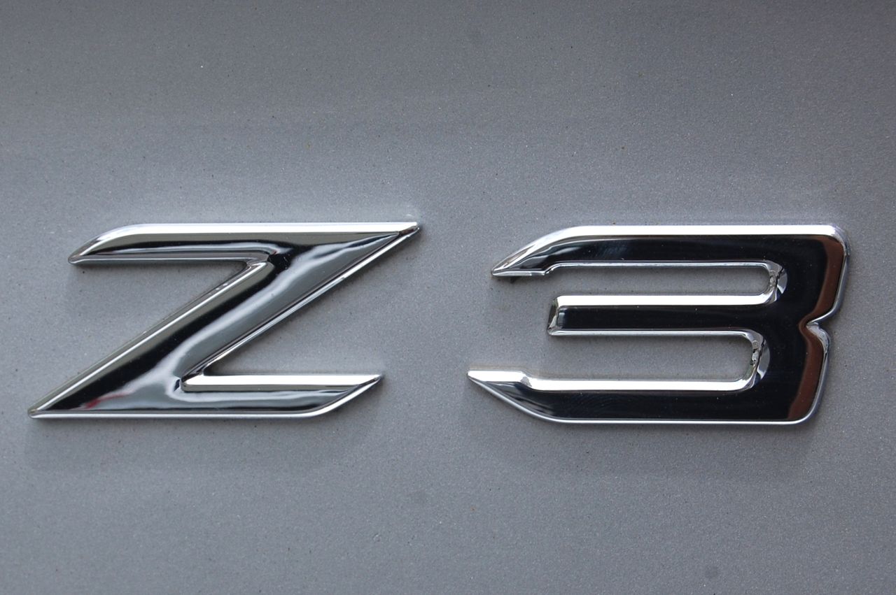 DAHON を積んで出かけよう BMW Z3 【橋輪Blog】 : 橋輪