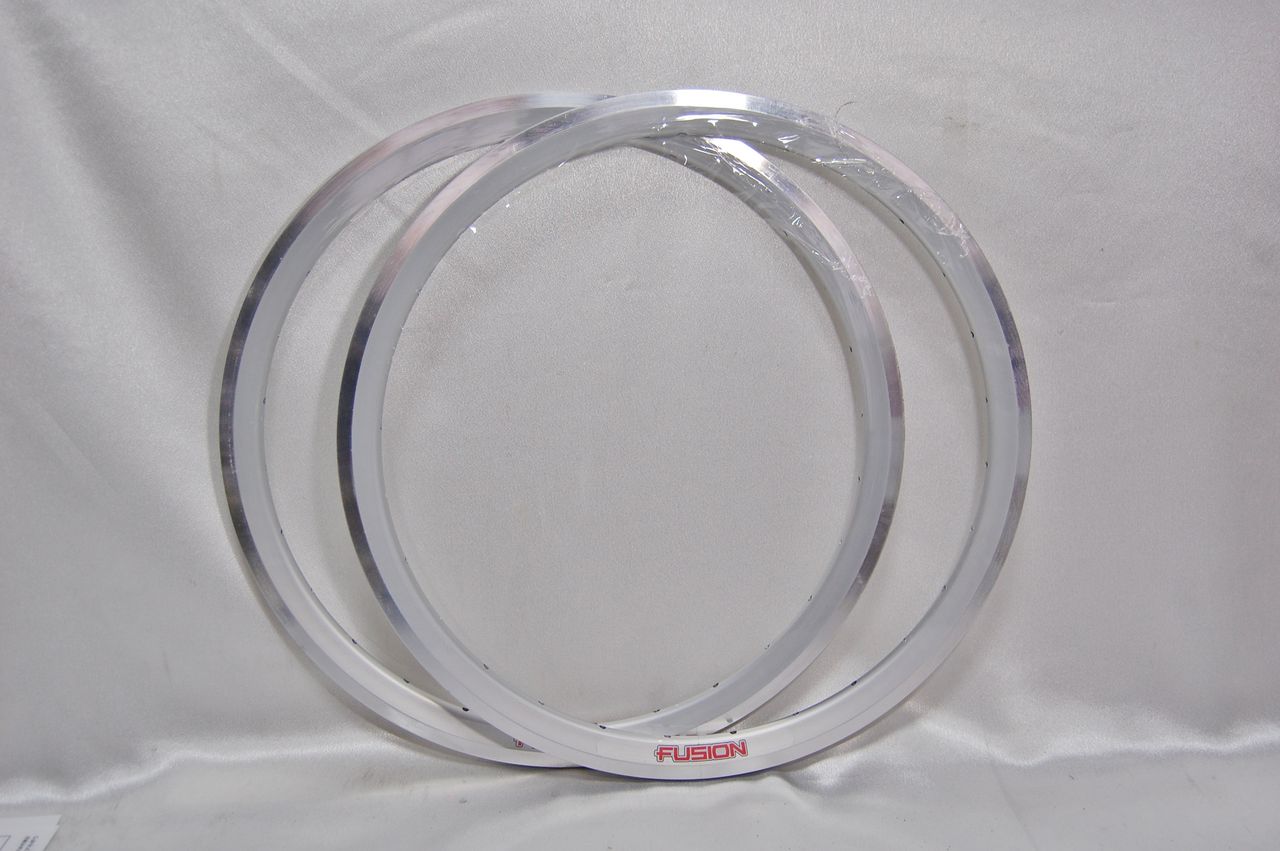 ALEXMOULTONアレックスモールトン用のフロントハブ　28穴 ALEXMOULTONアレックスモールトン用のフロントハブ 28穴 ALEXMOULTON