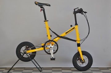 e85c3d83-s.jpg e85c3d83-s.jpg