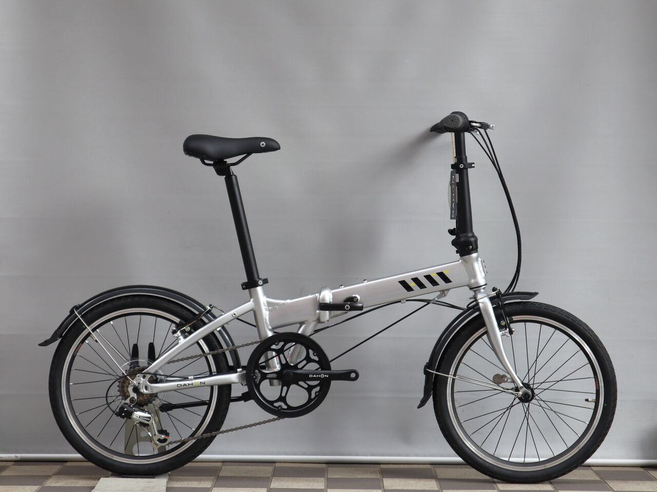 DAHON Hit の2026年モデル入荷！【橋輪Blog】 : 橋輪