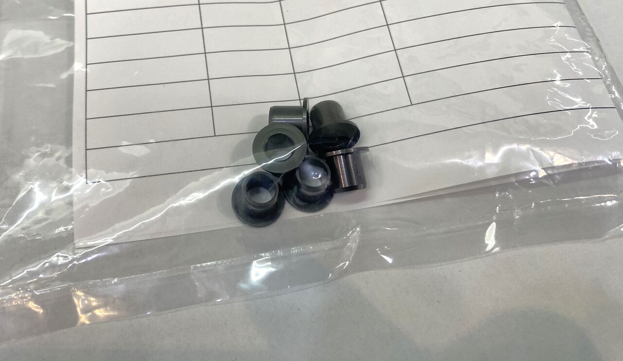 BS MOULTON フロントサスペンション修理依頼（その6）【橋輪Blog】 : 橋輪