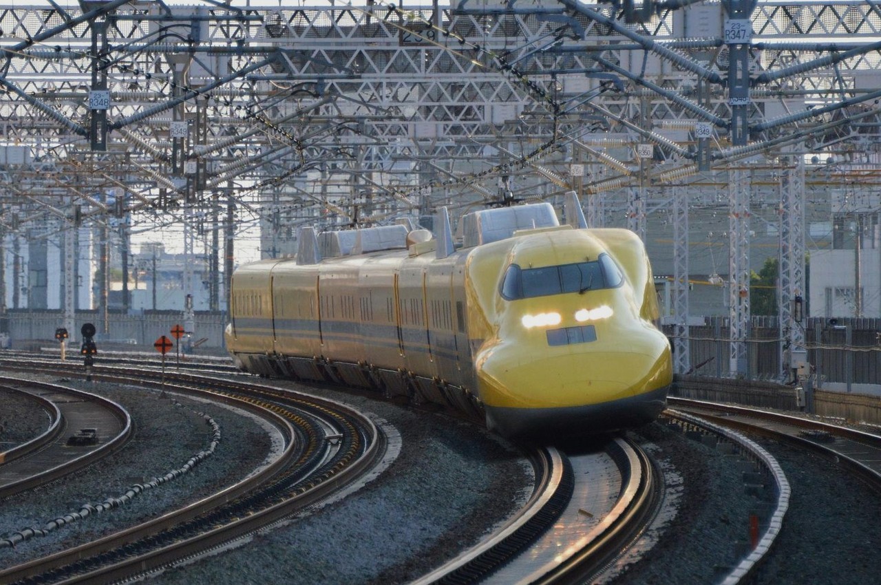 ドクターイエローと風景 No 75 浜松カーブ のぞみ係長の鉄道手帳