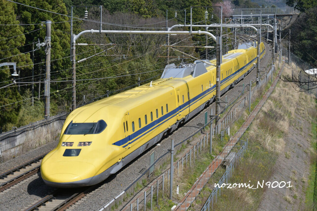 ドクターイエローの撮影から No 256 T5全検明け のぞみ係長の鉄道手帳